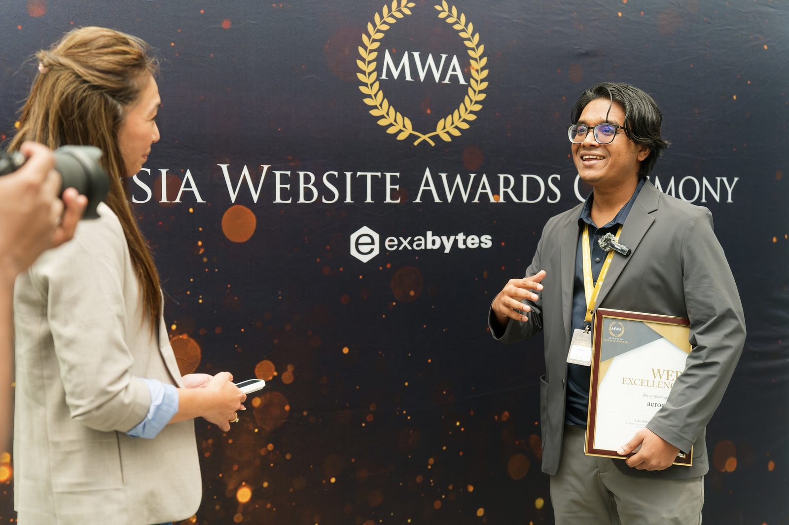 Md Asif being interviewed at the Malaysia Website Awards ceremony